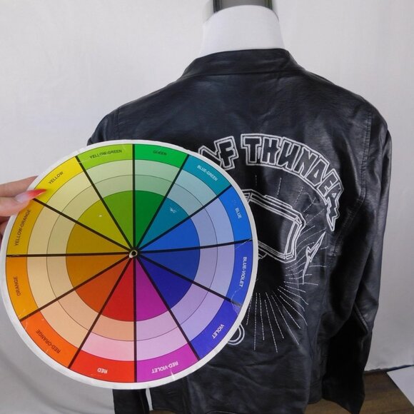 Her Universe Thor Faux Leather Jacket L - God of Thunder - Excellent - Picture 10 of 12